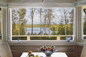 Dining - Idyllic lakeside location, luxury furnishings - sauna, boat, canoe, WLAN, 3 bedrooms. (Nybro S)