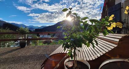 Doppelzimmer mit Sicht zum Sorgschrofen - Landhaus Windrose
