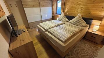 2 chambres, fer et planche Ă repasser, lit parapluie, Wi-Fi gratuit