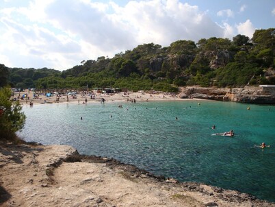 Cozy holiday home with a beautiful sea view from the roof!