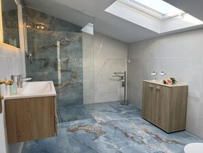 Imagen sin descripción, 5 de 6, botón