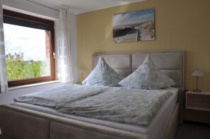 1 chambre, fer et planche à repasser, Wi-Fi, literie fournie