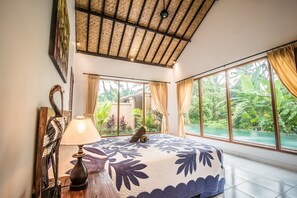 Villa, 2 soverom, hageutsikt | Romfasilitet