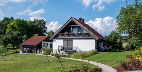 POTTENSTEIN - 4-star comfort vacation apartment in the heart of Franconian Switzerland