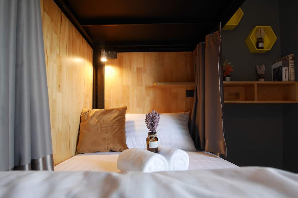 Mixed Dormitory Room | Free WiFi, bed sheets