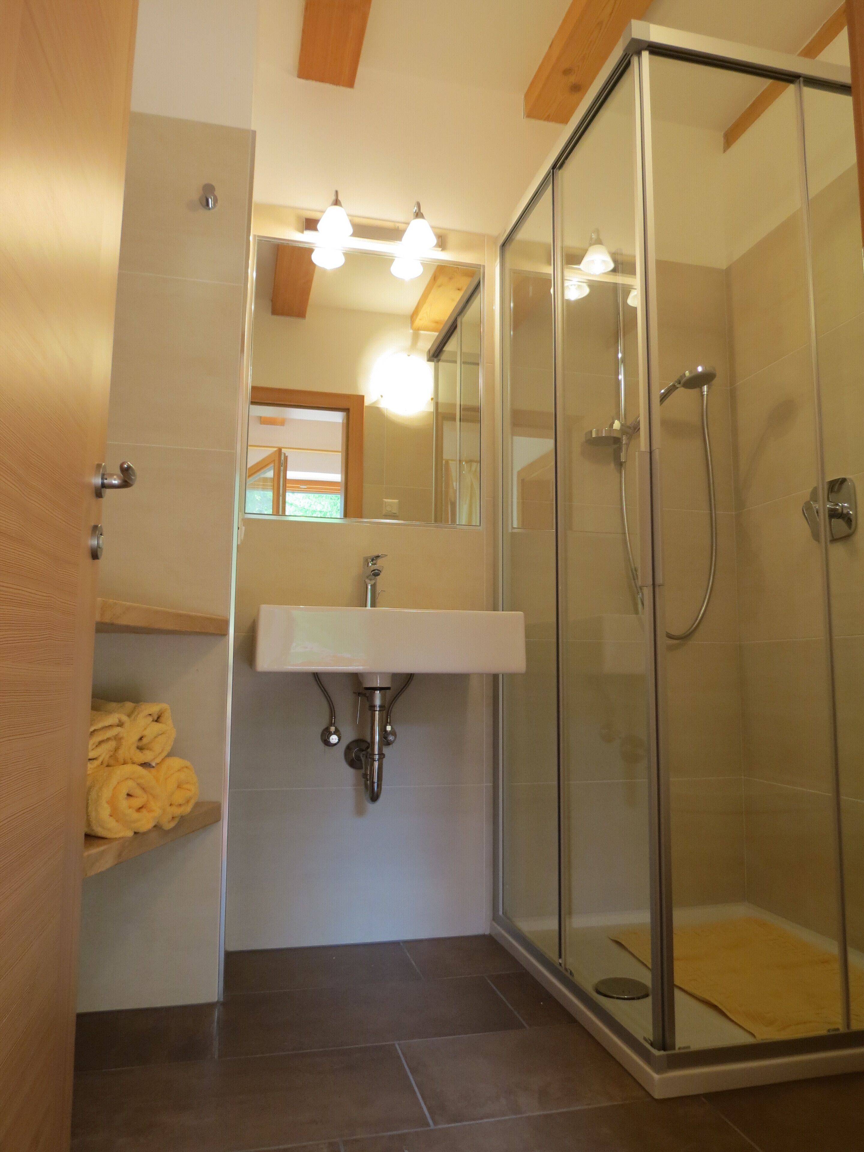 New bright apartment to feel good in the mountains with great views