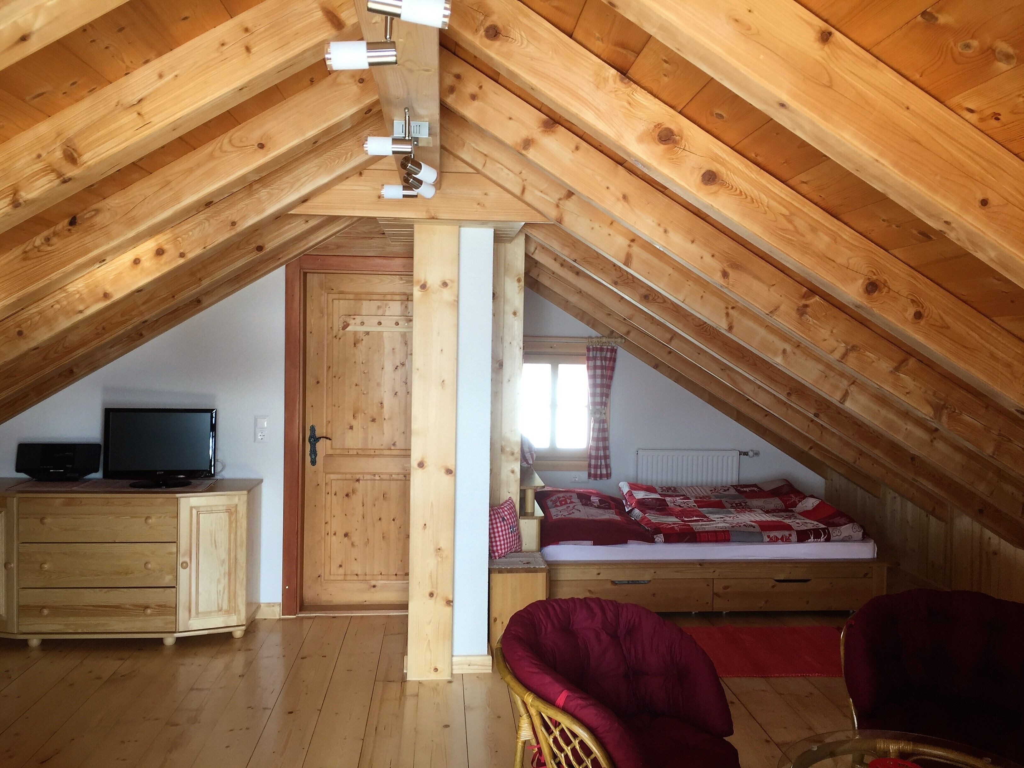 LUXURY ALMWELLNESS CHALET with fantastic wellness area at 1850 m above sea level
