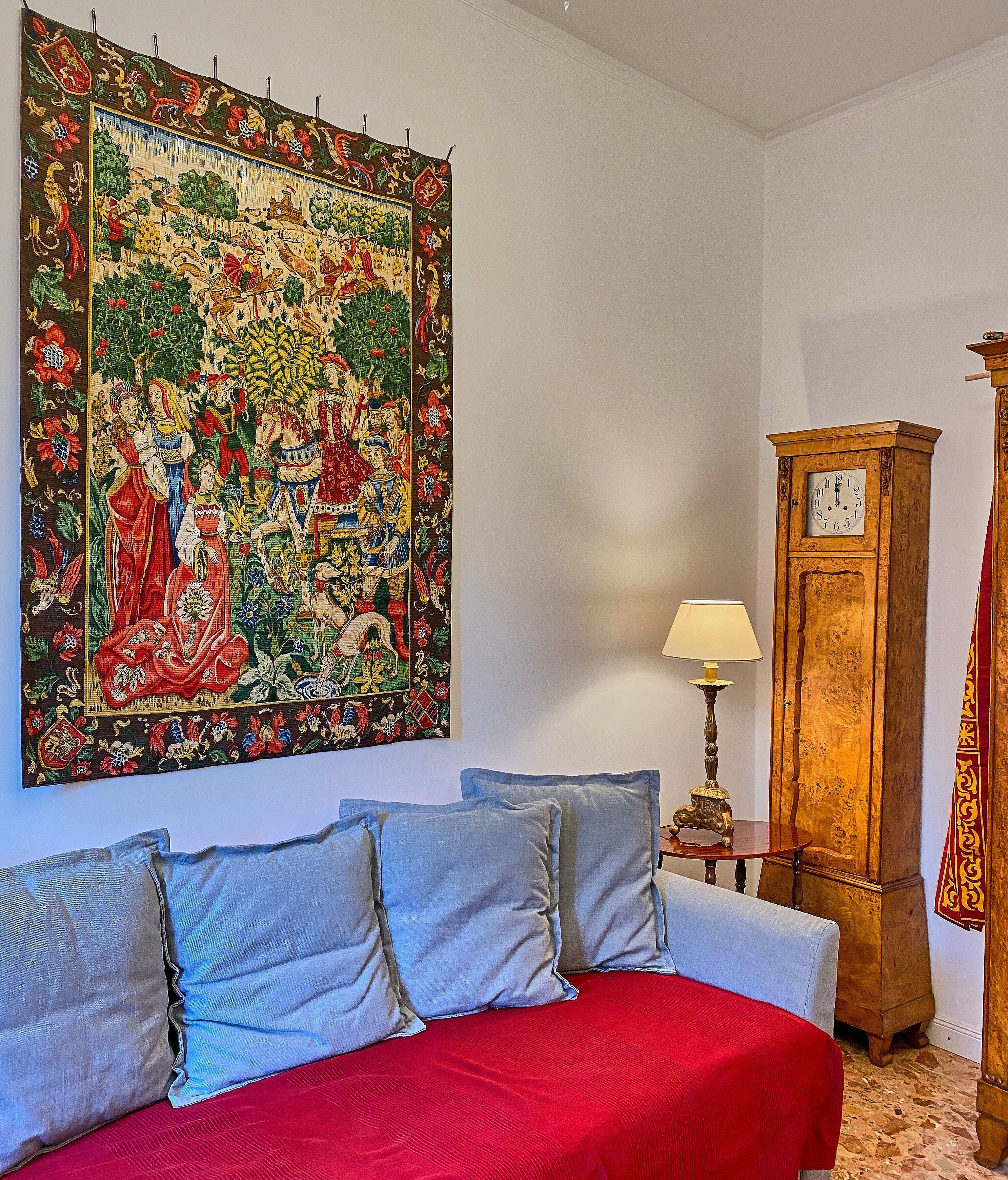 Venetian palazzo near St. Mark's Square & Arsenal, canal view, free Wi-Fi