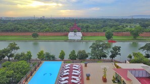 Exterior - Sunset Palace View Suites (Mandalay)