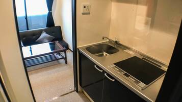 Fridge, microwave, stovetop, electric kettle