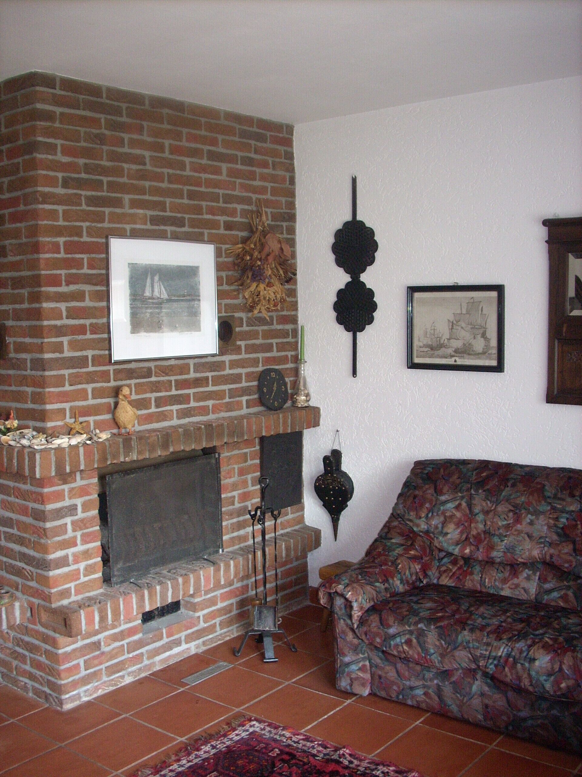 Greta am Siel: Rustic-romantic apartment, garden, close to the center, Greetsiel