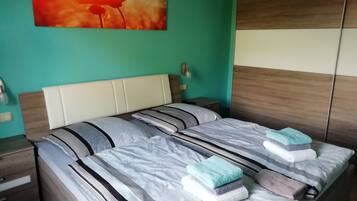 1 chambre, Wi-Fi gratuit, draps fournis