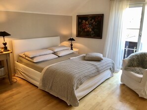 3 Schlafzimmer, Bügeleisen/Bügelbrett, Reisekinderbett, kostenloses WLAN