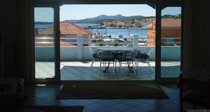 Apartment in Kukljica with Seaview, Terrace, Air condition, WIFI (4567-3)