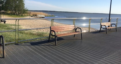 Stylish house in an idyllic, quiet location, large garden.