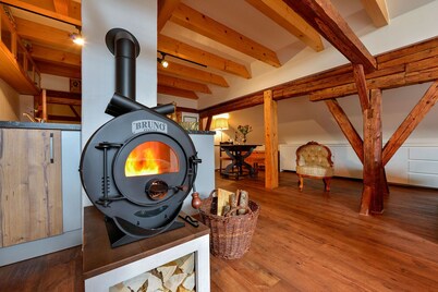 Hofatelier Menacher Manorial room - 85sqm with fireplace and terrace