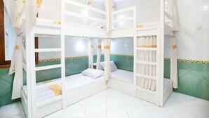 Phòng trung tâm thành phố, nhiều giường, không hút thuốc, quang cảnh thành phố