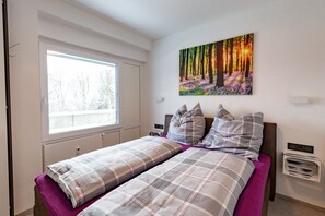 2 slaapkamers, reisbedje, wifi