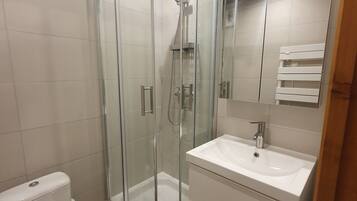 Badewanne, Toilettenpapier