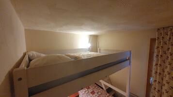 2 Schlafzimmer, Reisekinderbett, kostenloses WLAN, Rollstuhlgeeignet