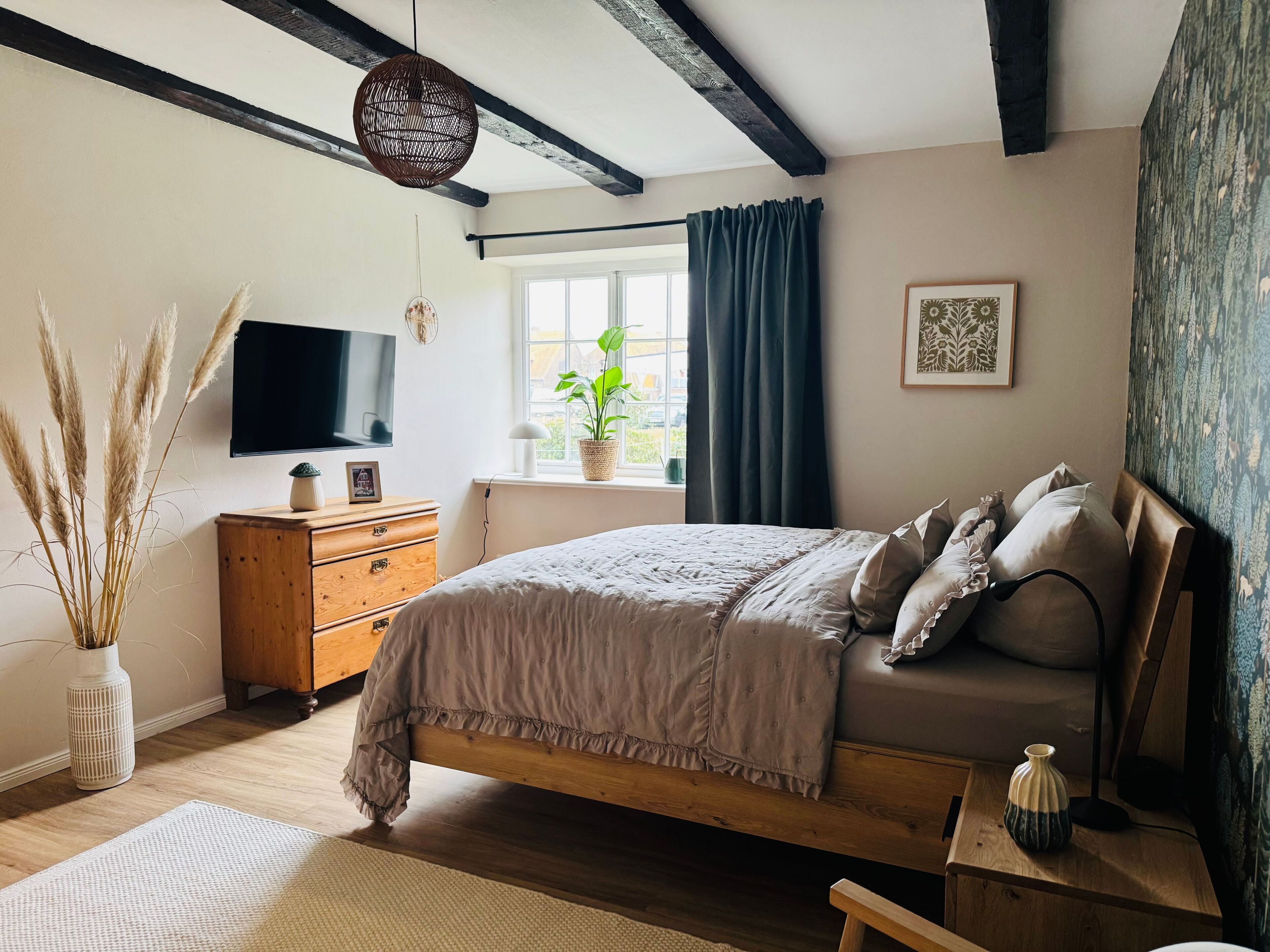 2 Schlafzimmer, Reisekinderbett, WLAN, Bettwäsche