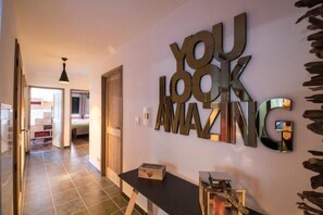 3 bedrooms, iron/ironing board, travel cot, Internet - "Le16", Superb T4 Design 104m2, St Lary Centre (Saint-Lary-Soulan)