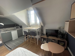 1 bedroom, free WiFi