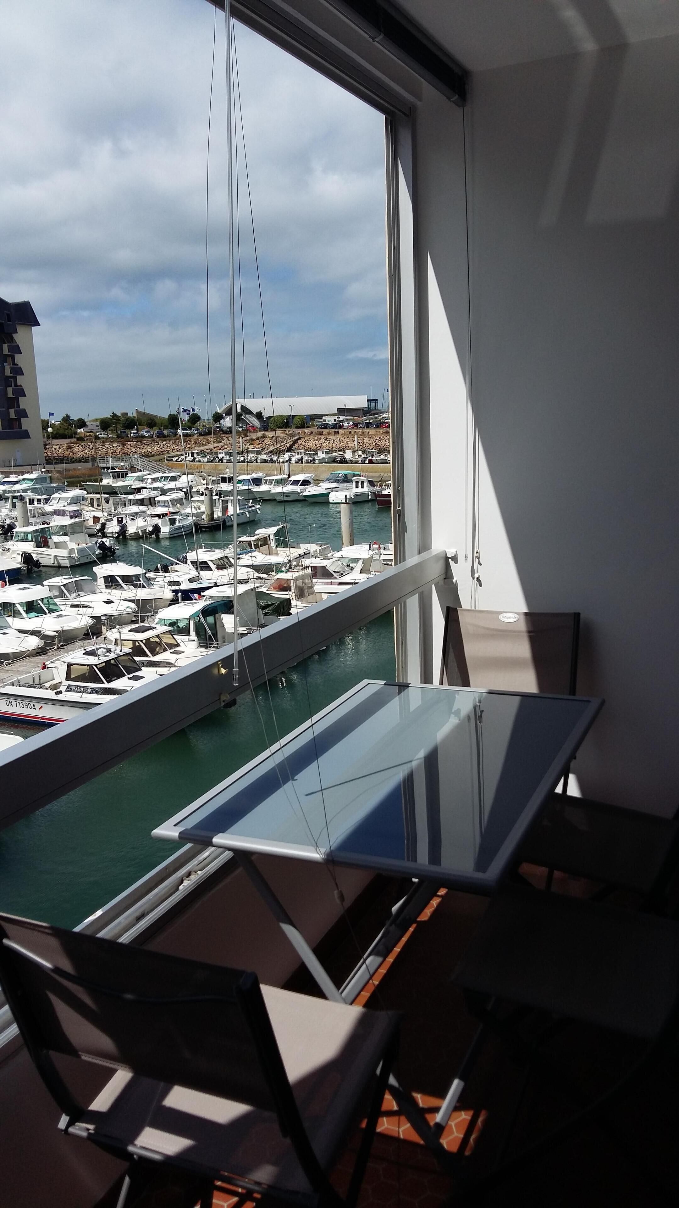 Stay at the seaside landing beach