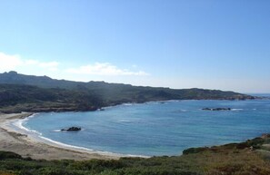 Beach - APARTMENT IN HOUSE FIGARI (Figari)