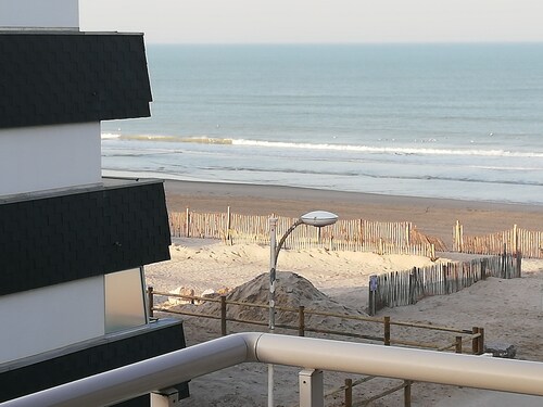 Apartment 2 Bedrooms + 1 Balcony cabin with sea view