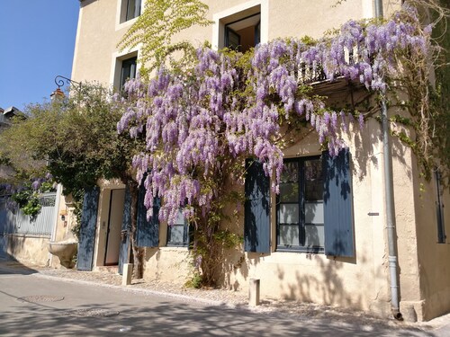 La Maison Farget, charming house, indoor pool, large terrace