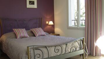 3 chambres, fer et planche Ă repasser, lit parapluie, Wi-Fi gratuit