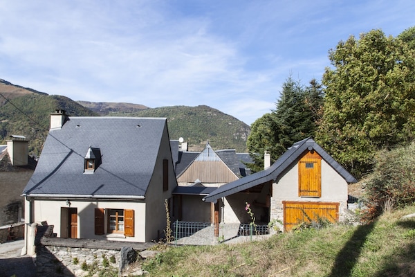 GITE Calme 7 personnes Saint Lary Soulan