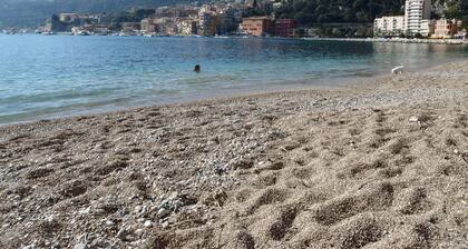 Villa De Charme abordable Ă Villefranche-sur-mer sur La Vraie CĂŽte D'Azur