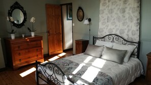 7 soverom, strykejern/-brett, reiseseng for barn og wi-fi