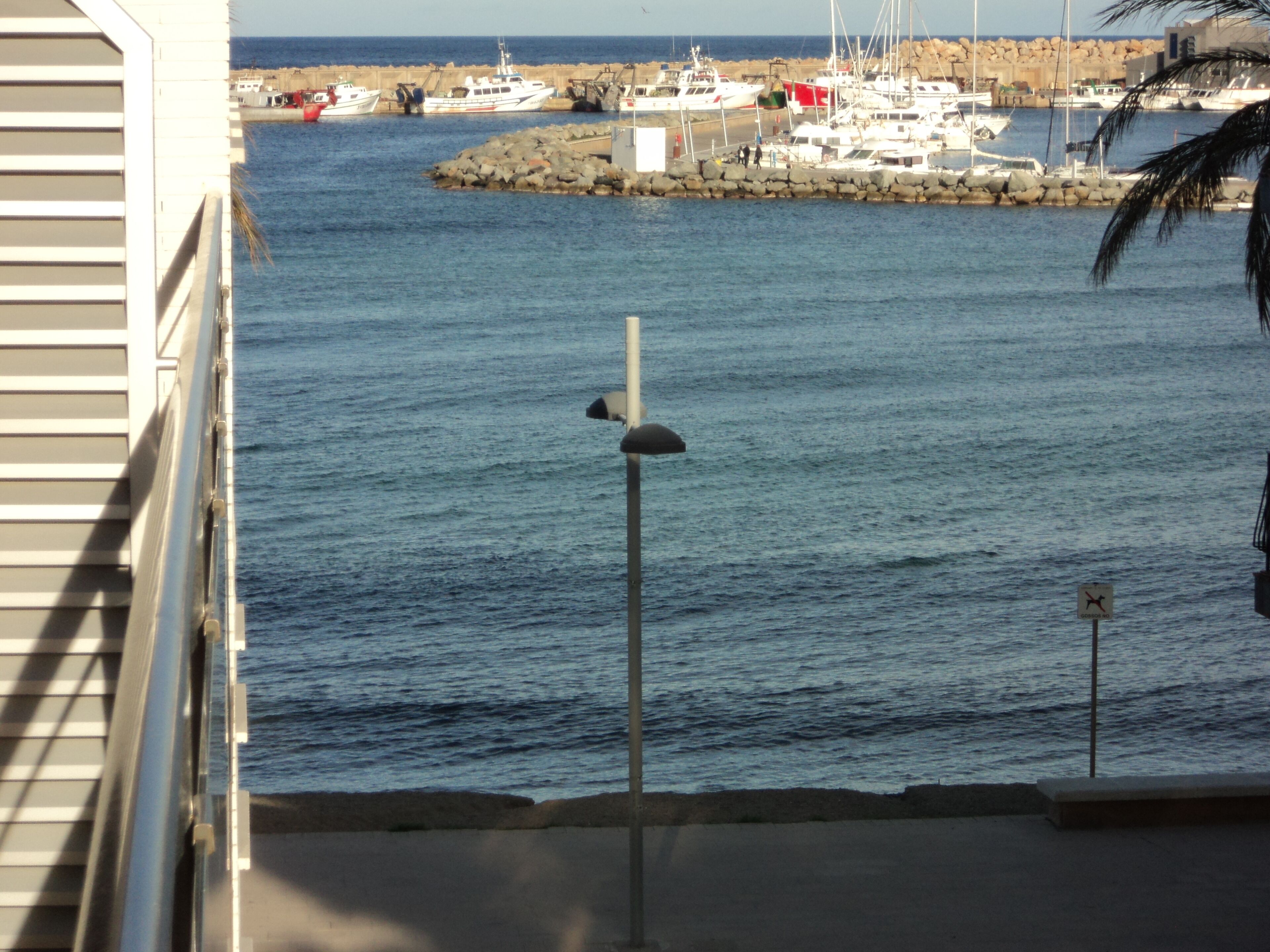 Apartment with beach view, with wifi