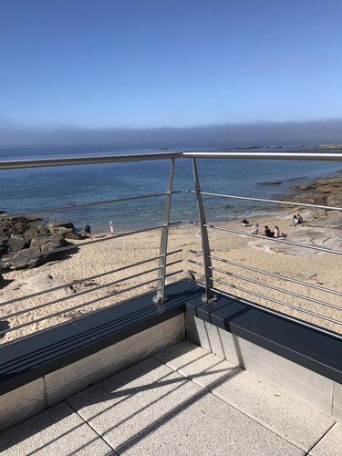 Your holidays in the water! In front of the sea