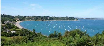 300 m dal mare, casa bretone con ampio giardino e vista mare - WIFI