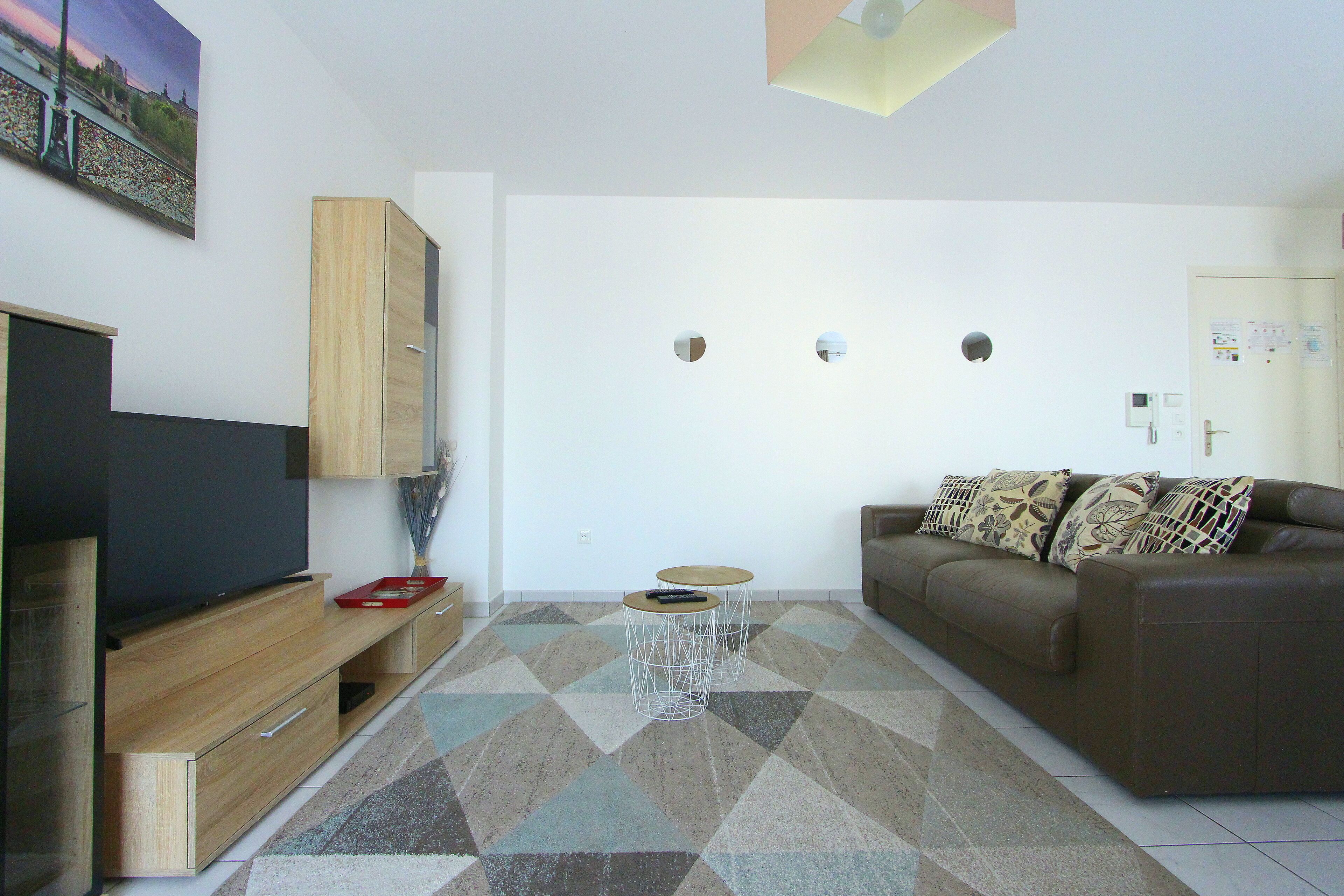 Modern apartment 6pax Val d'Europe, Disneyland 10mn (TRIANONS 2)