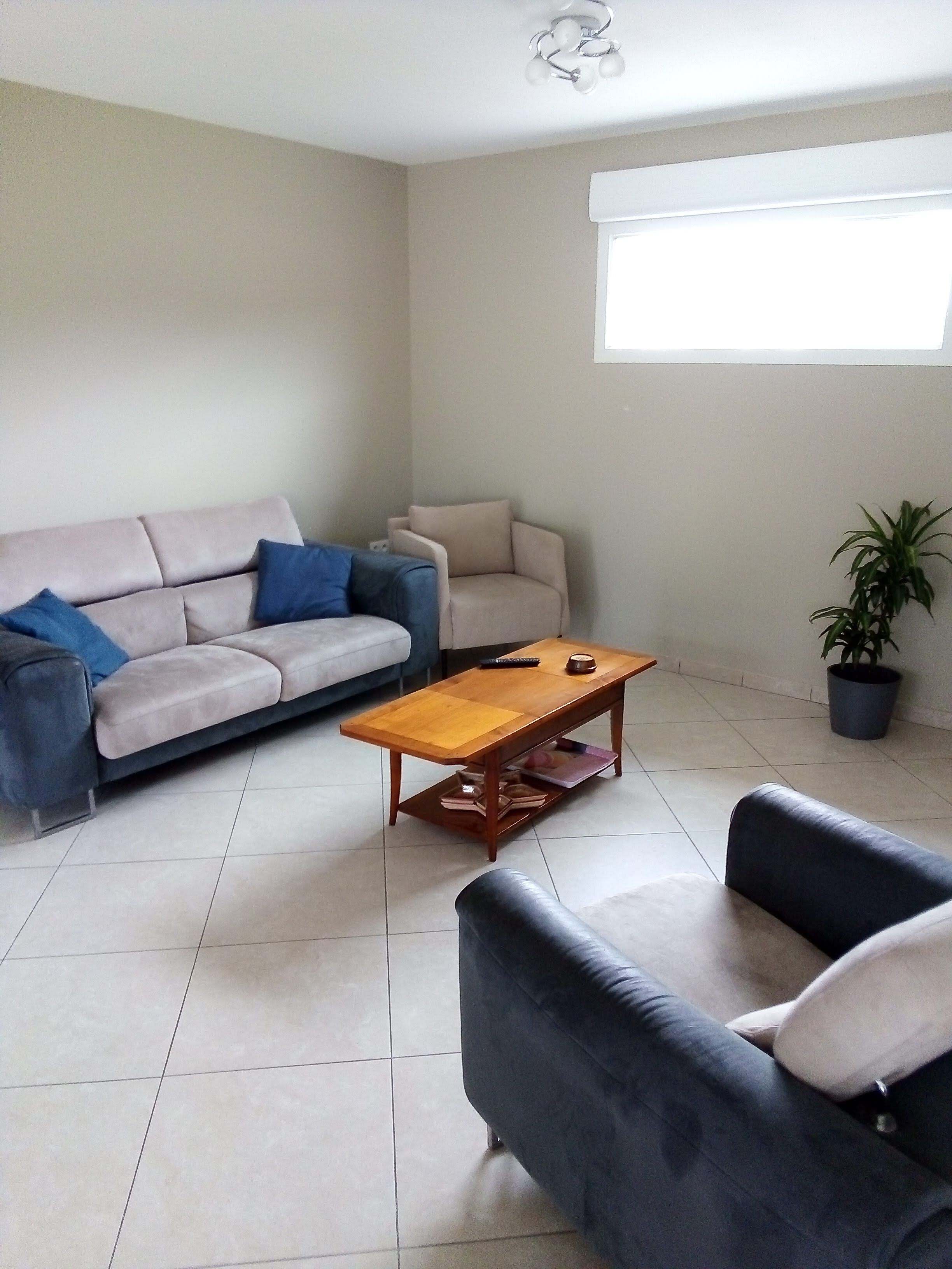 HOUSE 6-8 people with mountain view 20min from Lourdes