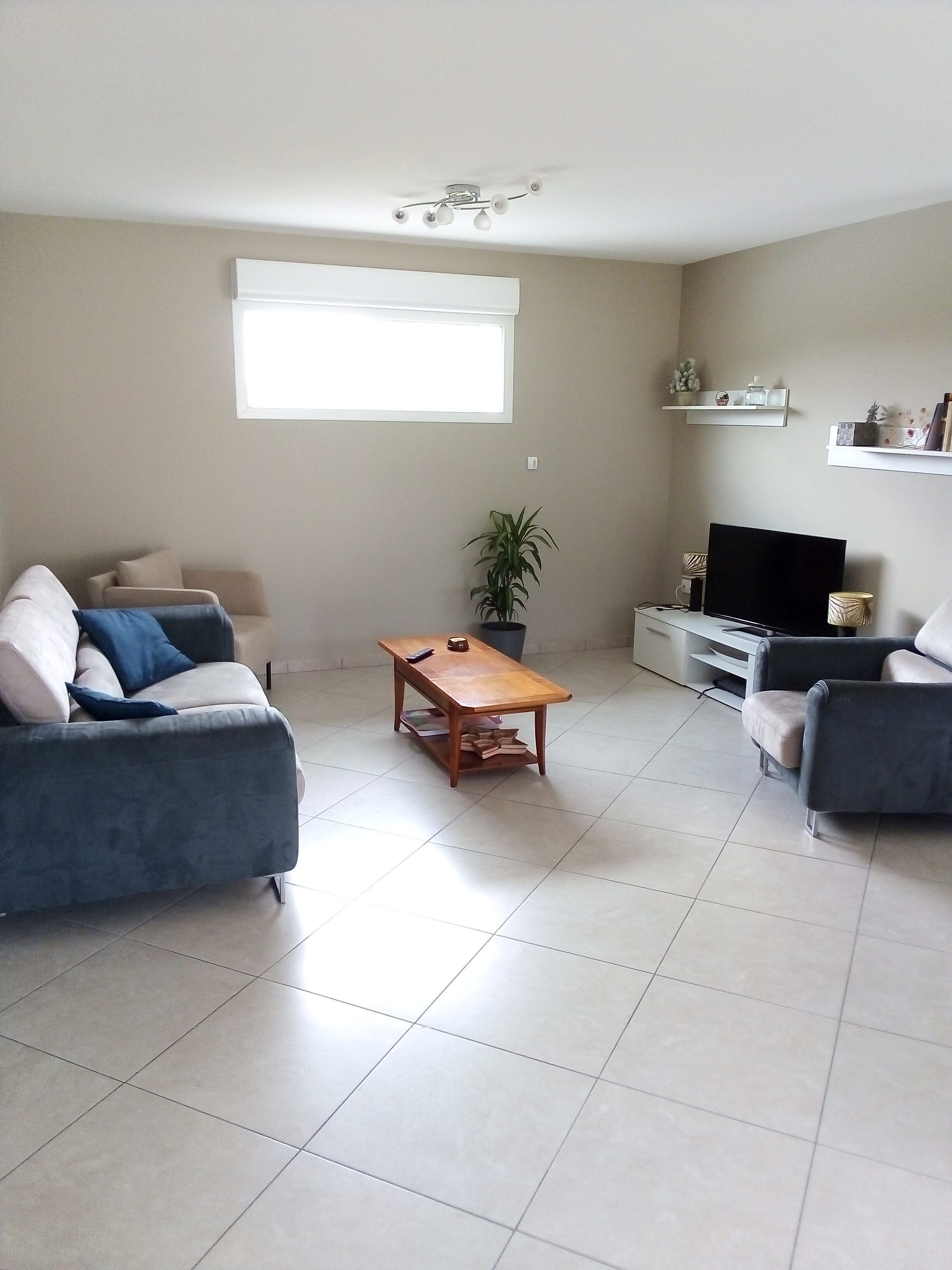 HOUSE 6-8 people with mountain view 20min from Lourdes