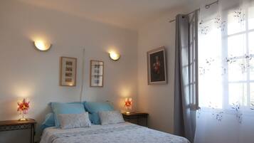 2 chambres, fer et planche Ă repasser, Wi-Fi, draps fournis