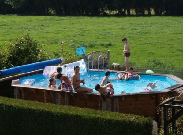 A heated pool - Gite 4 pers with swimming pool near Cabourg ( Calvados)- quiet and nature. dog ok (Beaufour-Druval)