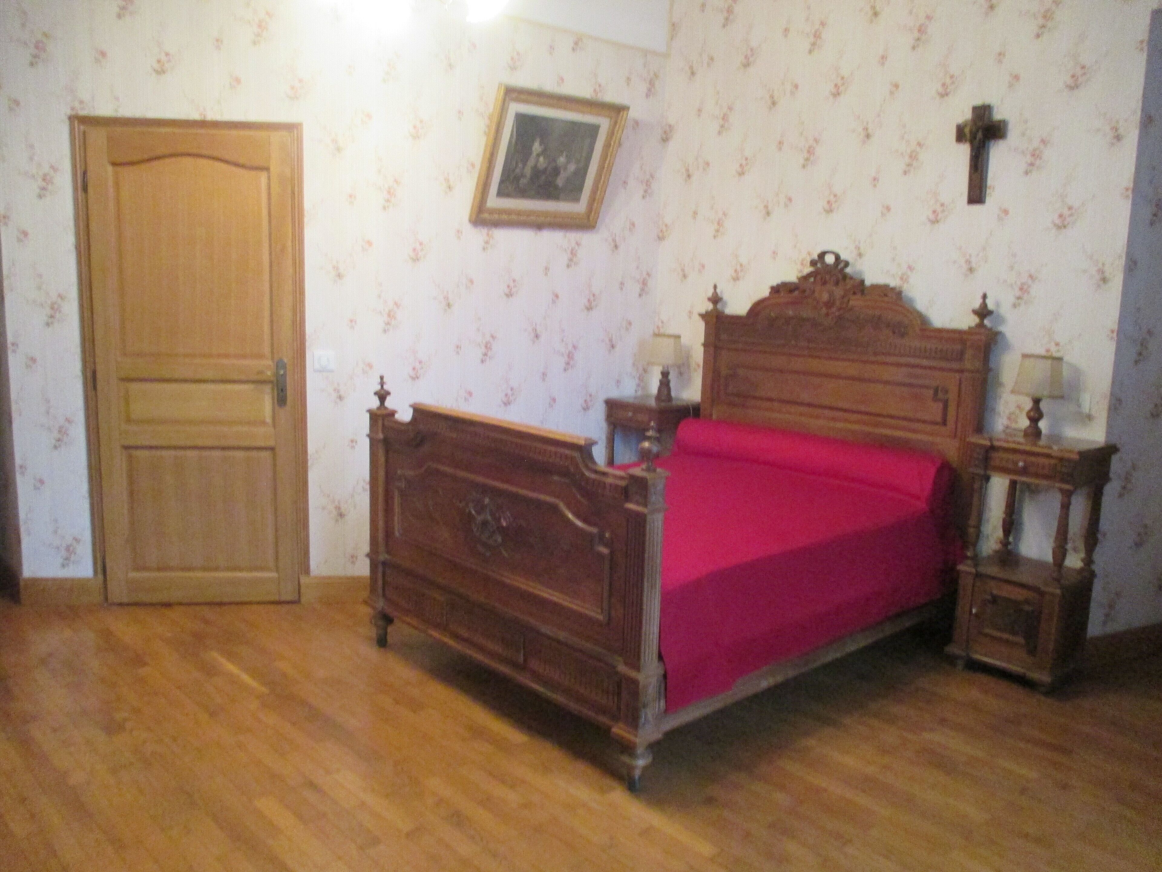 Large 19th century character house.