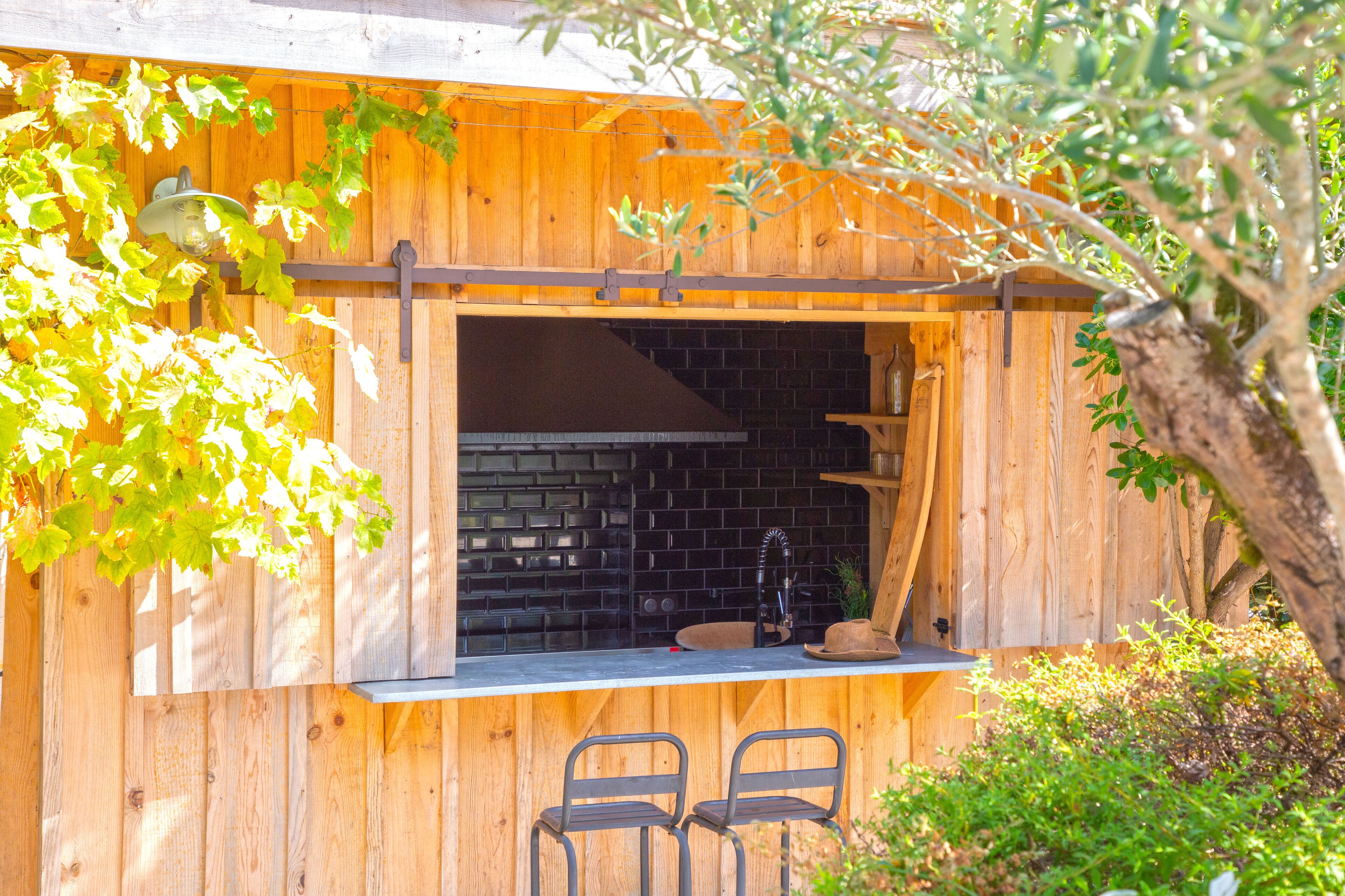 Large charming cabin