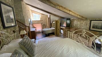 3 chambres, fer et planche Ă repasser, Wi-Fi, draps fournis