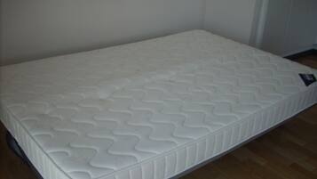 Iron/ironing board, WiFi