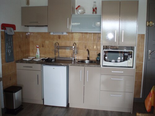 Apartment facing the marine lake a 1. 5 km from the ocean FR5KKC83