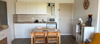 Apartamento frente al lago marino 1. 5 km de la FR5KKC83 océano