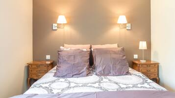 2 chambres, fer et planche à repasser, lit parapluie, Wi-Fi gratuit